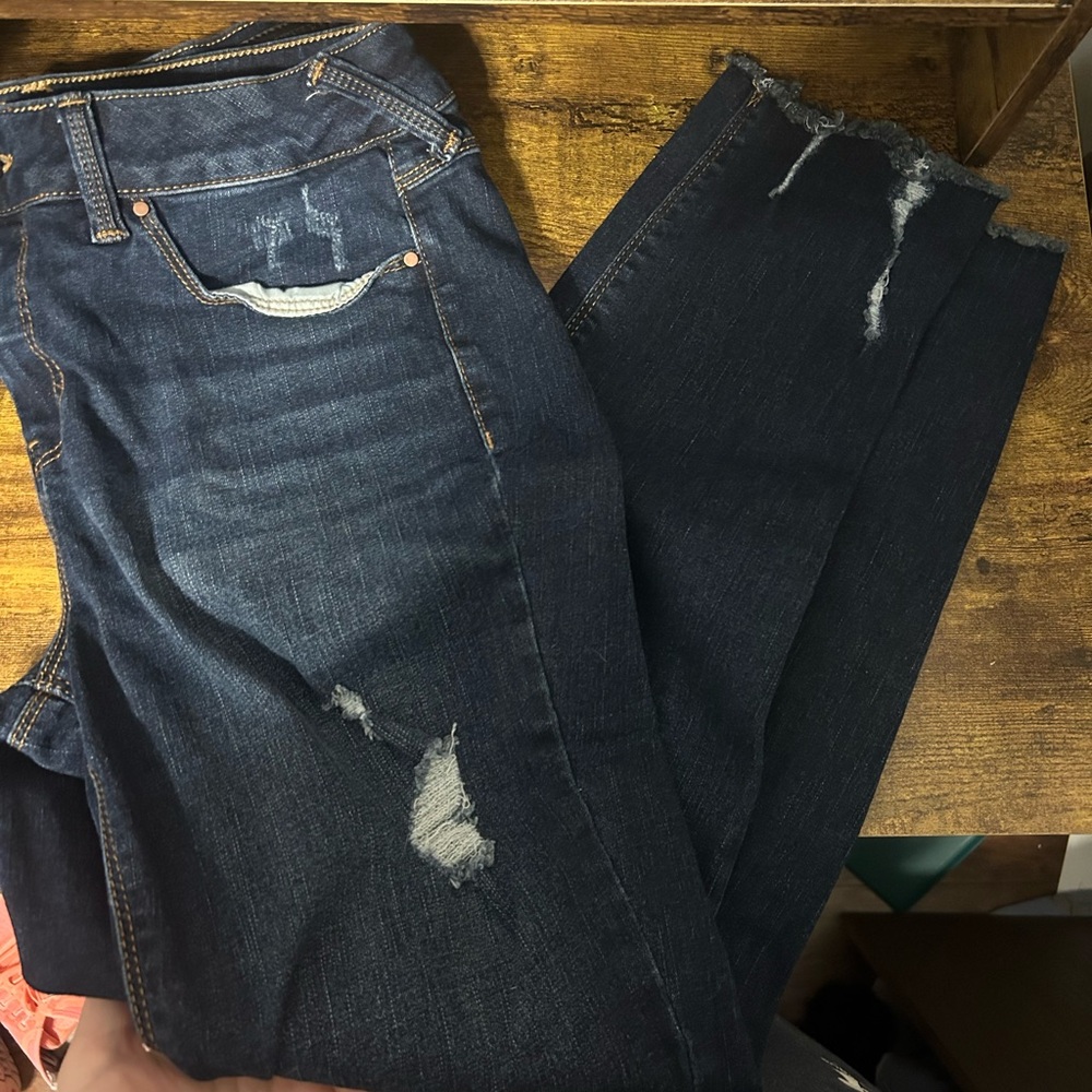Dark Blue Distressed Women's Skinny Jeans Soundstyle size 10